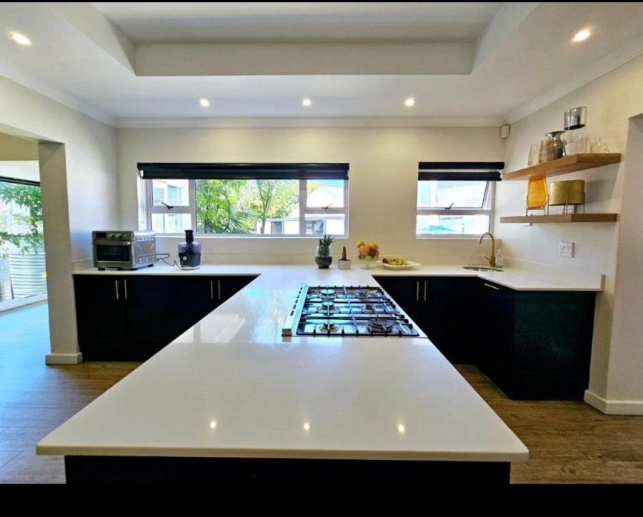 8 Bedroom Property for Sale in Selborne Eastern Cape